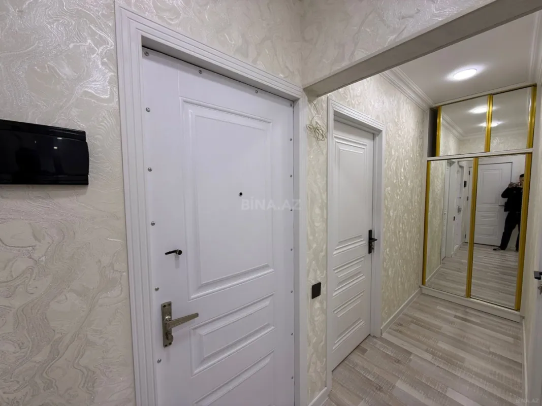 Satılır 2 otaqlı mənzil 60 m²