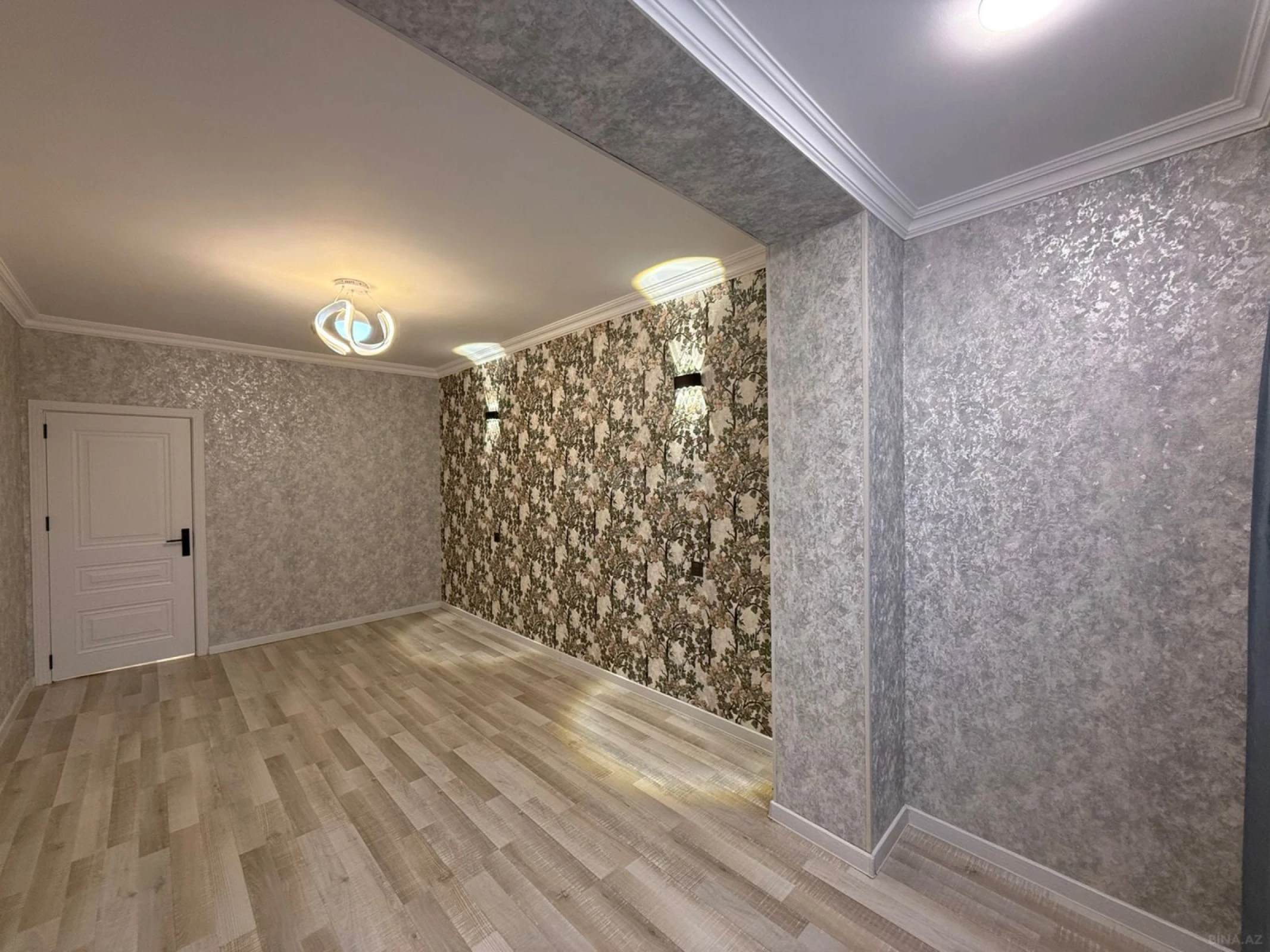 Satılır 2 otaqlı mənzil 60 m²
