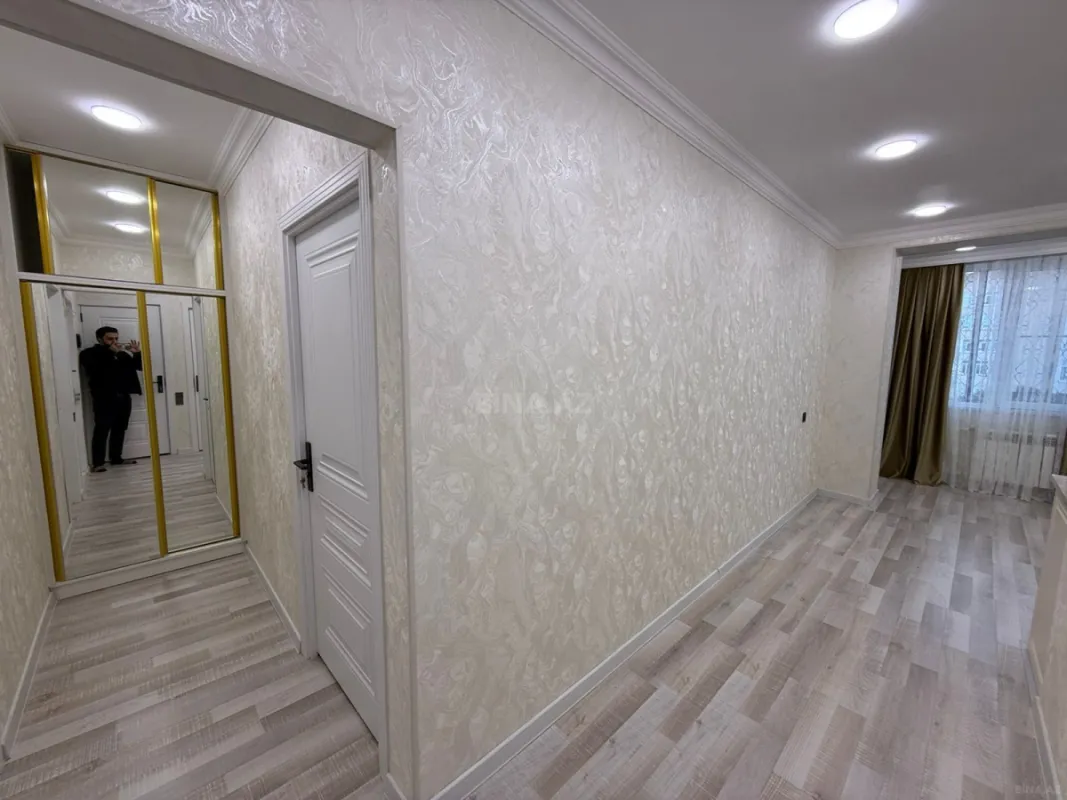 Satılır 2 otaqlı mənzil 60 m²