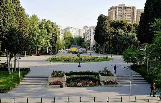 Kirayə verilir 3 otaqlı ofis 110 m² — Bakı 3 otaq 110.00 m²