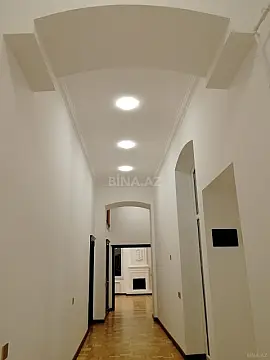 Kirayə verilir 3 otaqlı ofis 110 m²