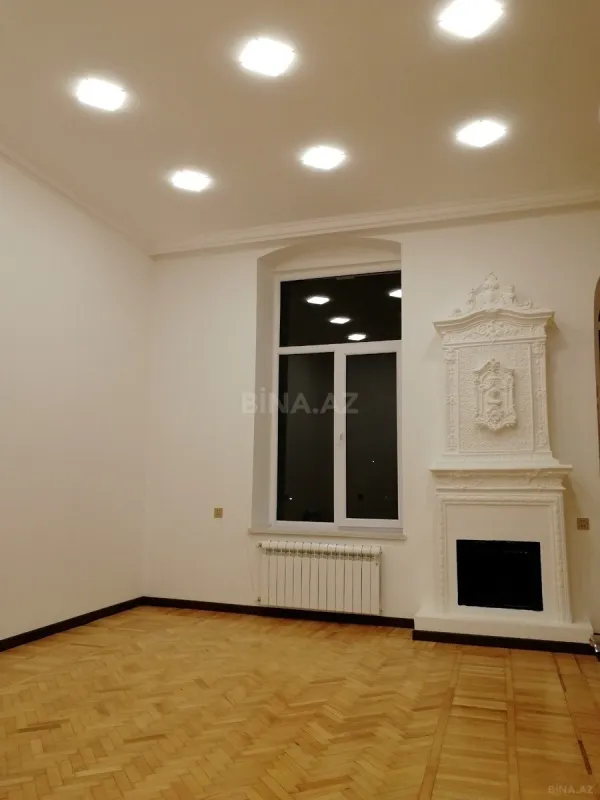 Kirayə verilir 3 otaqlı ofis 110 m²