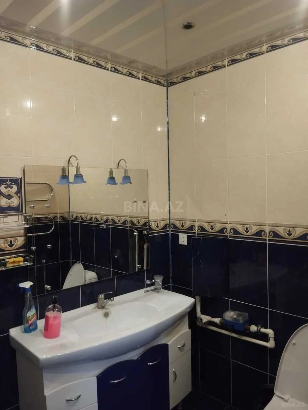 Satılır 4 otaqlı mənzil 130 m²