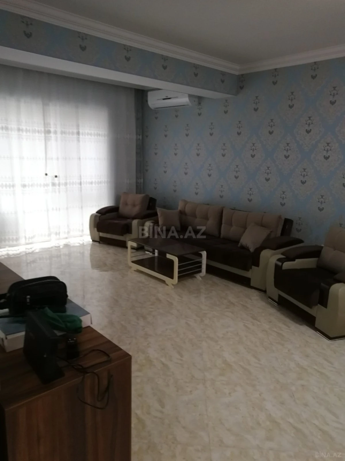 Kirayə verilir 2 otaqlı mənzil 70 m²