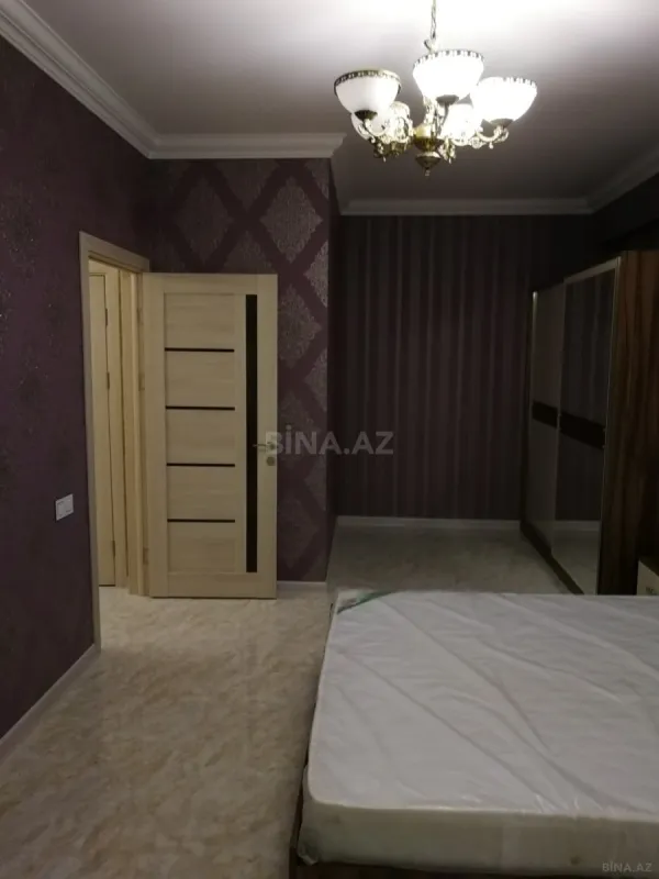 Kirayə verilir 2 otaqlı mənzil 70 m²