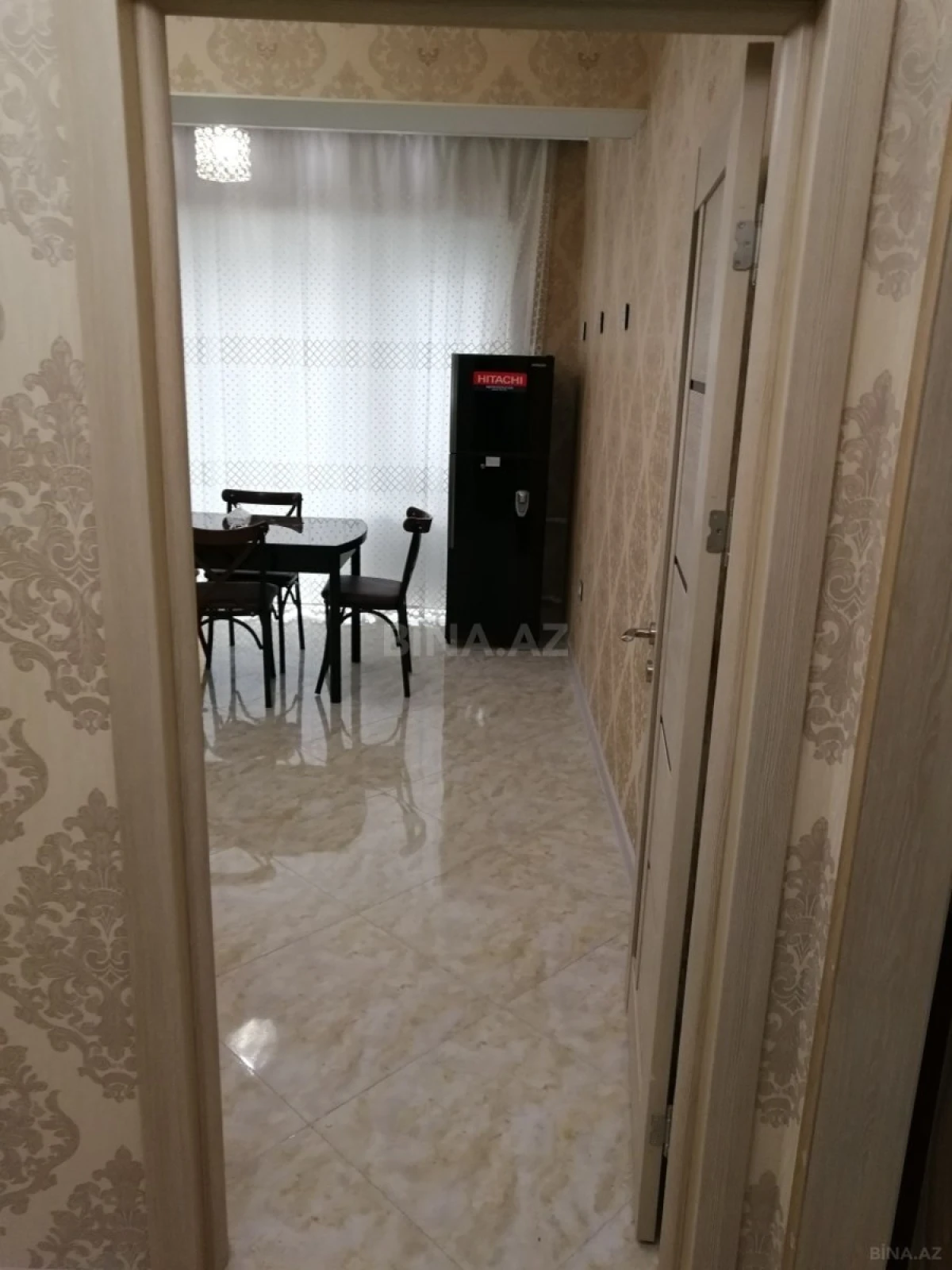 Kirayə verilir 2 otaqlı mənzil 70 m²