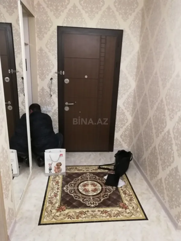 Kirayə verilir 2 otaqlı mənzil 70 m²