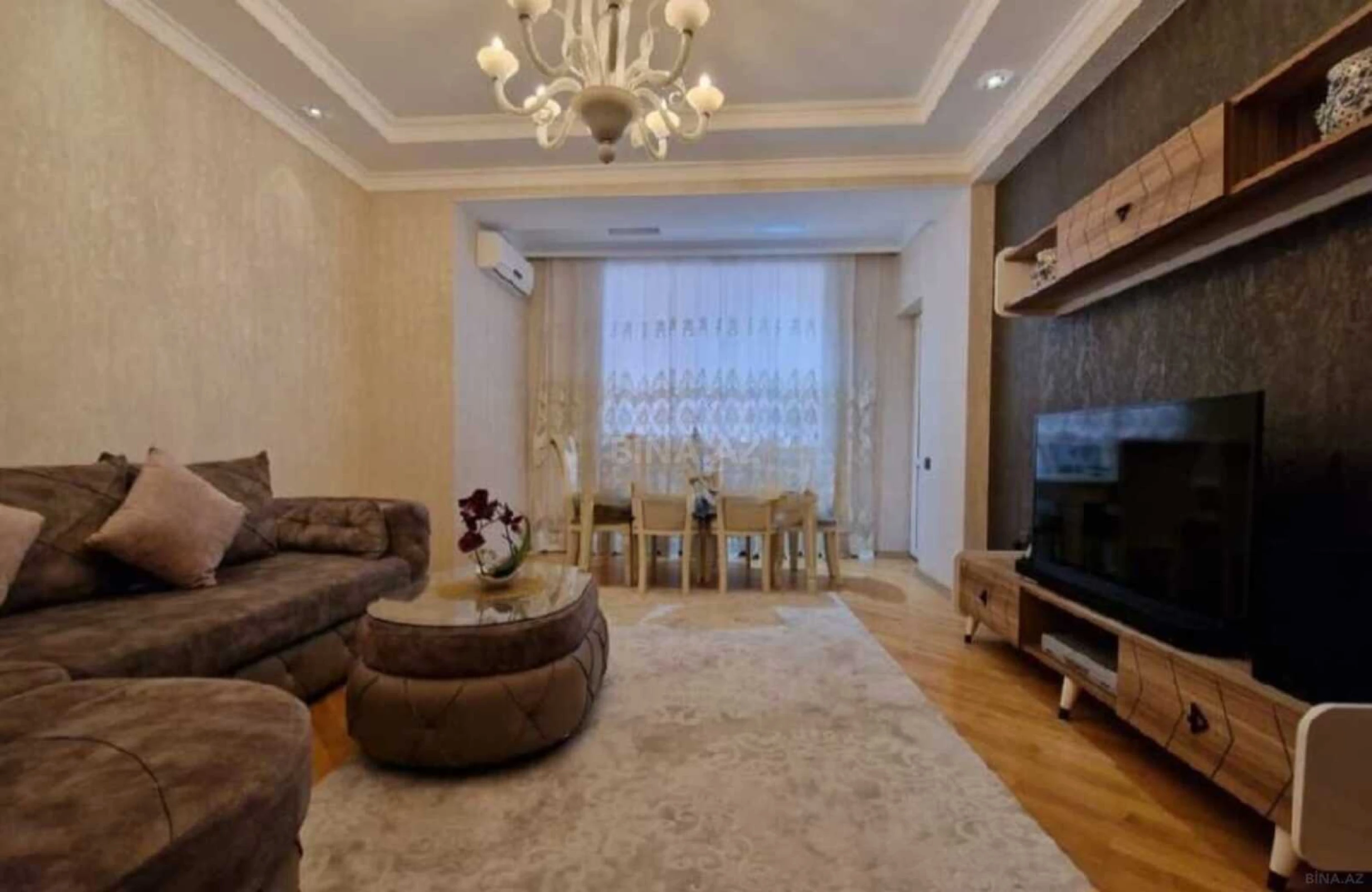 Satılır 3 otaqlı mənzil 111 m²