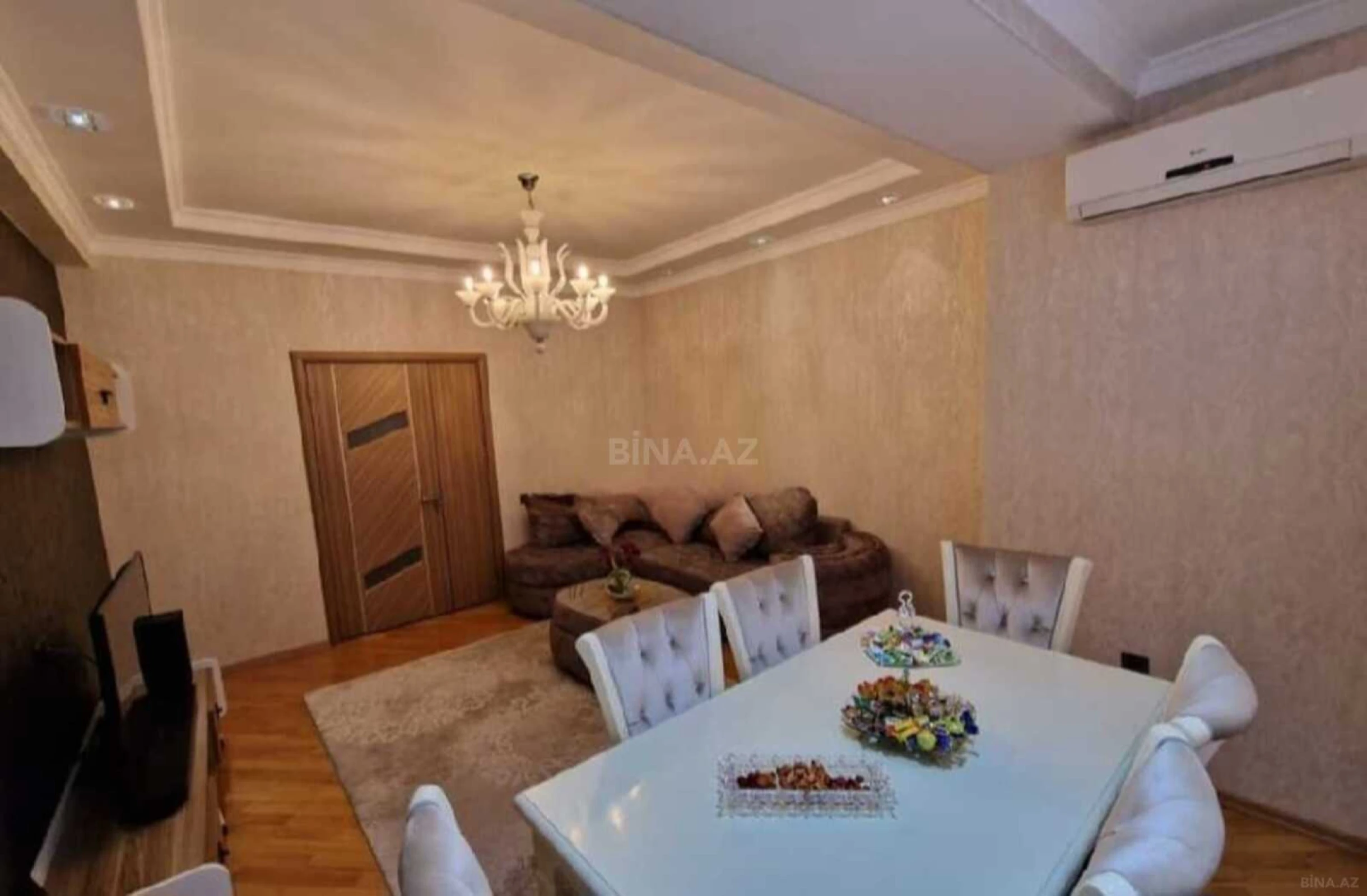 Satılır 3 otaqlı mənzil 111 m²