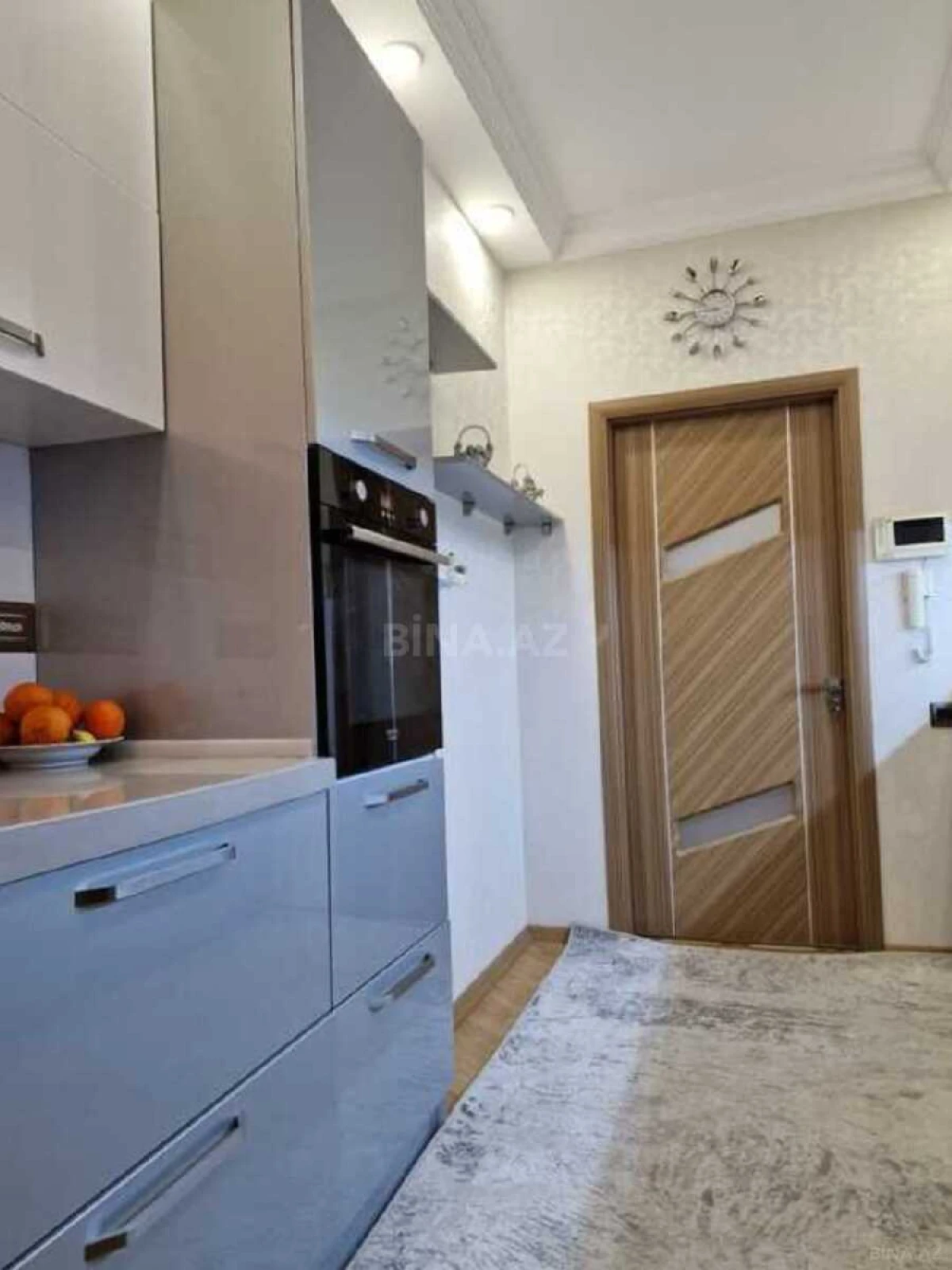 Satılır 3 otaqlı mənzil 111 m²