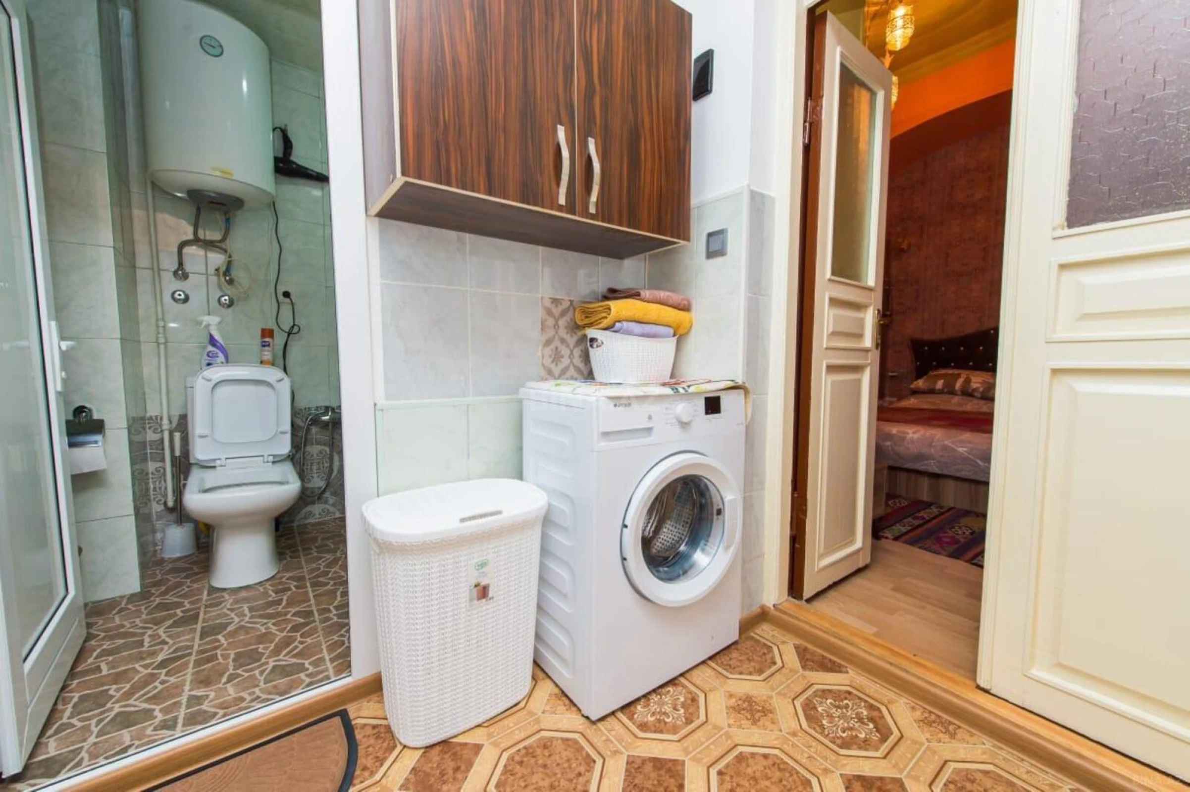 Kirayə verilir 2 otaqlı mənzil 55 m²
