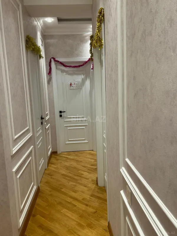 Satılır 3 otaqlı mənzil 110 m²