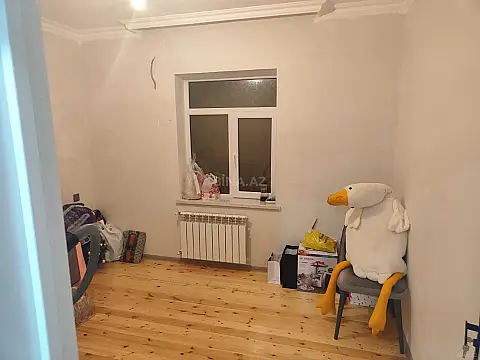 Satılır 4 otaqlı həyət evi 100 m²