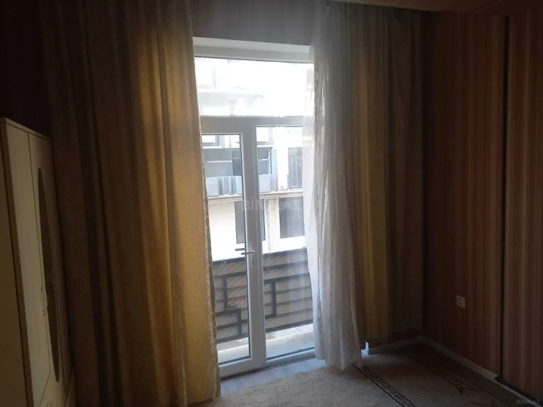 Satılır 3 otaqlı mənzil 78 m²