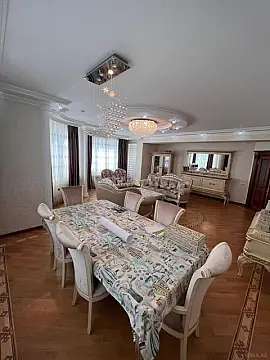 Satılır 4 otaqlı mənzil 192 m² — Bakı 4 otaq 192.00 m²