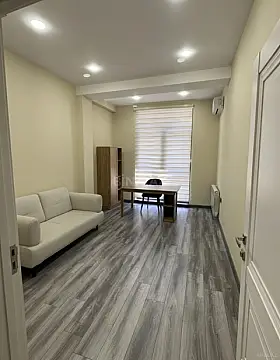 Kirayə verilir 2 otaqlı ofis 45 m² — Bakı 2 otaq 45.00 m²