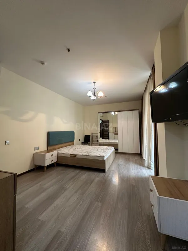 Kirayə verilir 3 otaqlı mənzil 125 m²