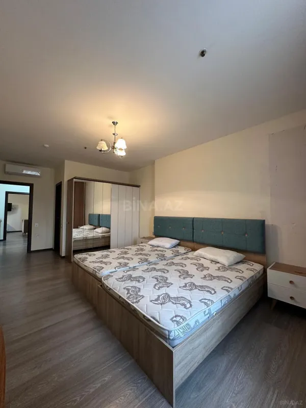Kirayə verilir 3 otaqlı mənzil 125 m²