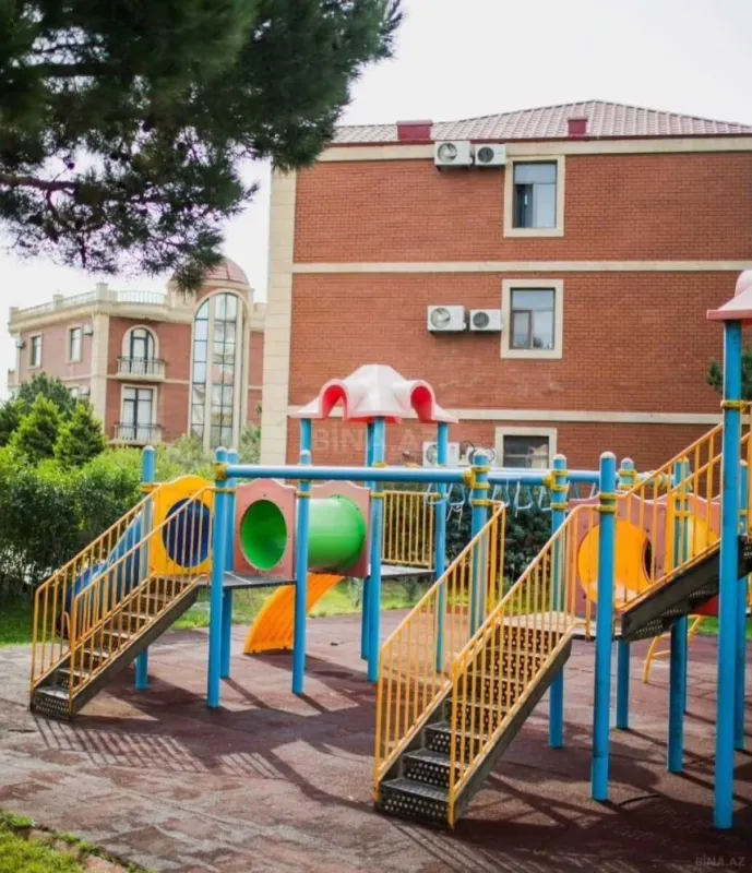 Kirayə verilir 3 otaqlı mənzil 125 m²