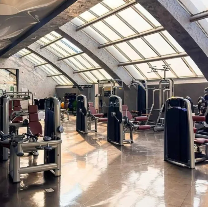 Kirayə verilir 3 otaqlı mənzil 125 m²