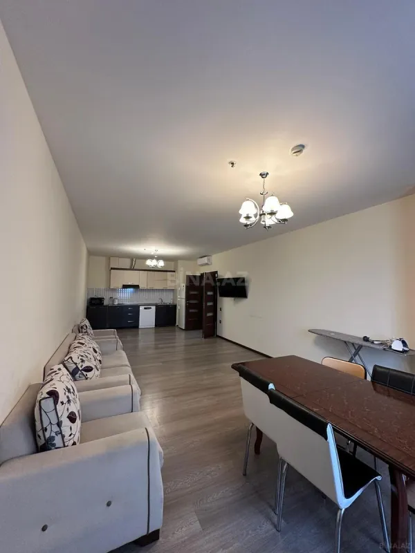 Kirayə verilir 3 otaqlı mənzil 125 m²