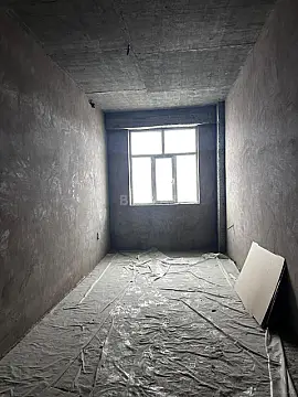 Satılır 3 otaqlı mənzil 158 m²