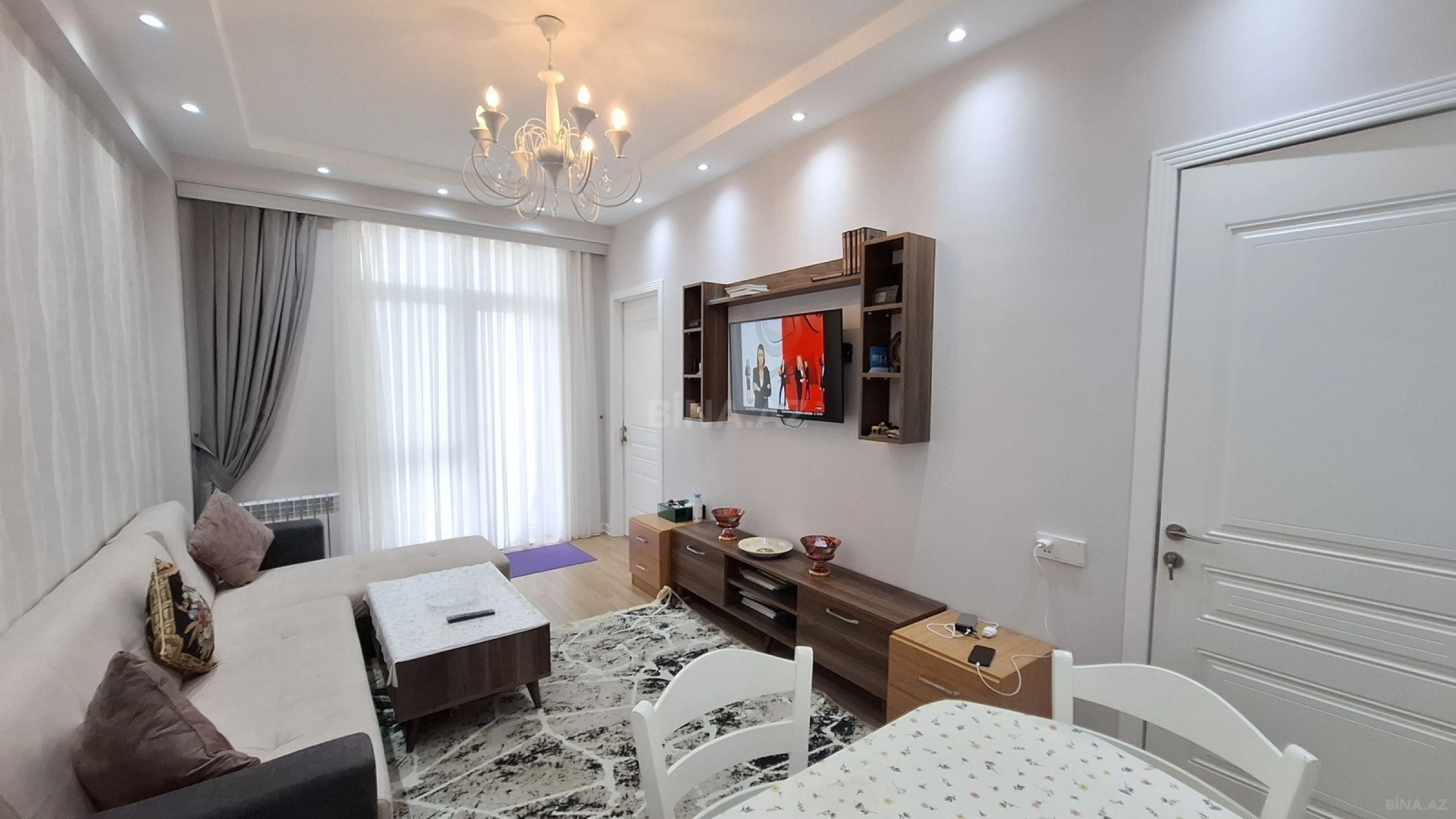 Satılır 2 otaqlı mənzil 60 m²