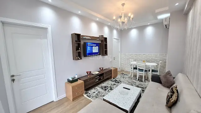 Satılır 2 otaqlı mənzil 60 m²