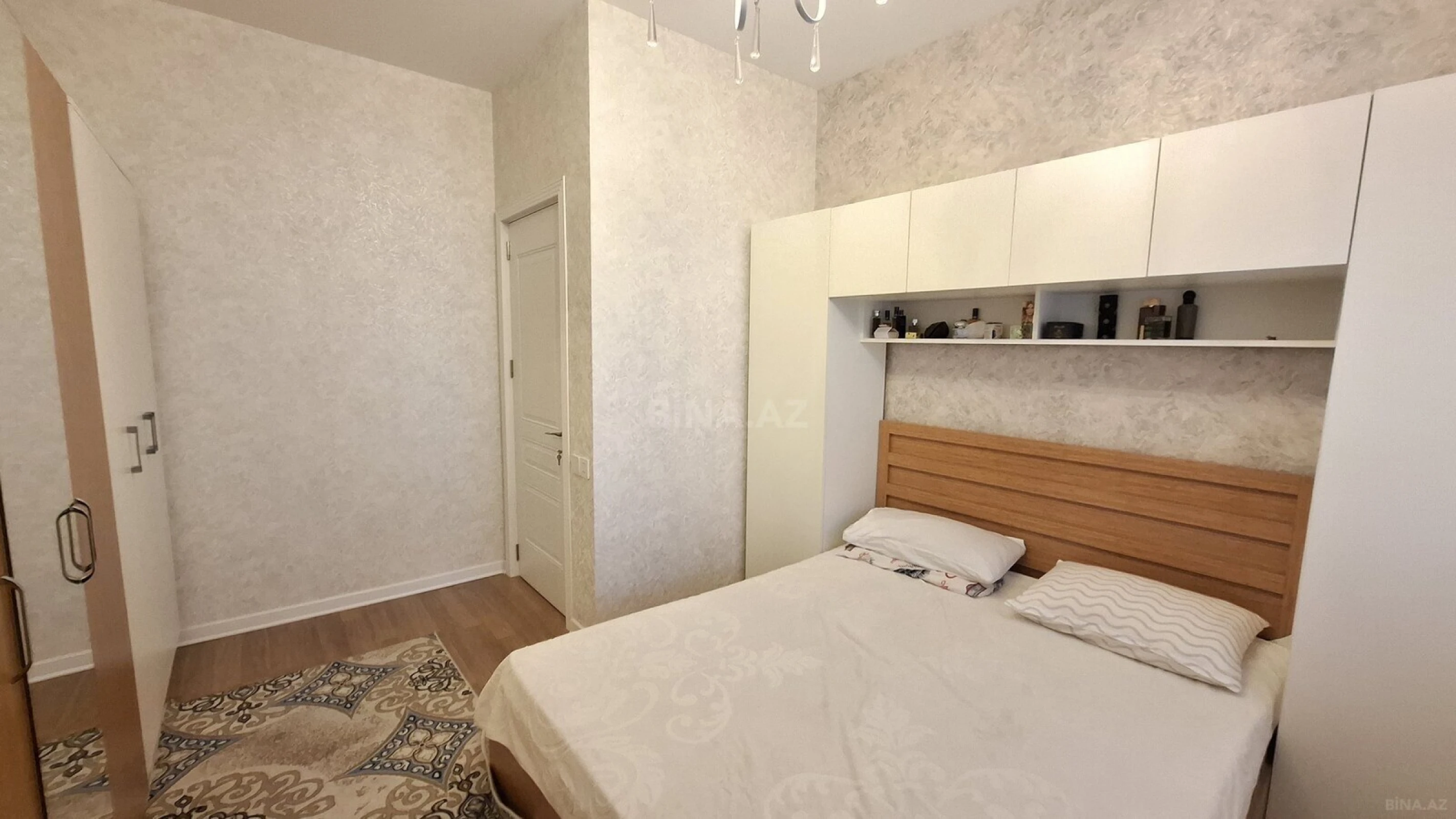 Satılır 2 otaqlı mənzil 60 m²