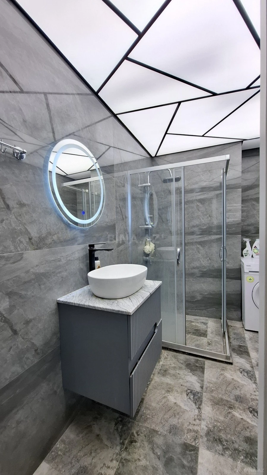 Satılır 2 otaqlı mənzil 60 m²