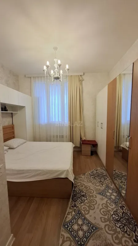 Satılır 2 otaqlı mənzil 60 m²