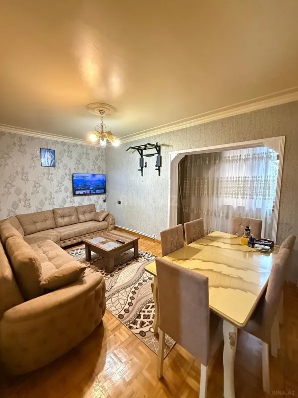 Satılır 2 otaqlı mənzil 65 m²