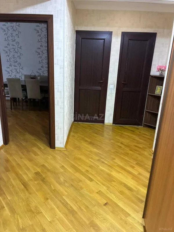 Satılır 3 otaqlı mənzil 68 m²