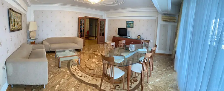 Kirayə verilir 3 otaqlı mənzil 125 m²