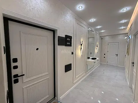 Satılır 2 otaqlı mənzil 84 m²