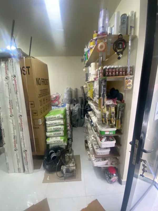 Satılır obyekt 50 m²