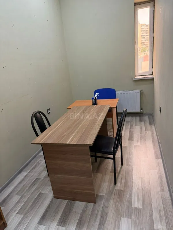 Kirayə verilir 3 otaqlı ofis 65 m²