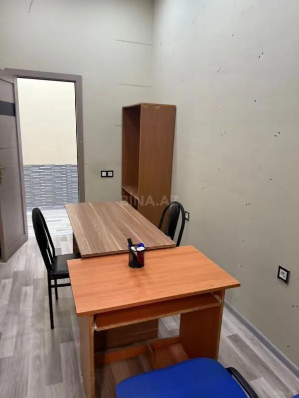 Kirayə verilir 3 otaqlı ofis 65 m²