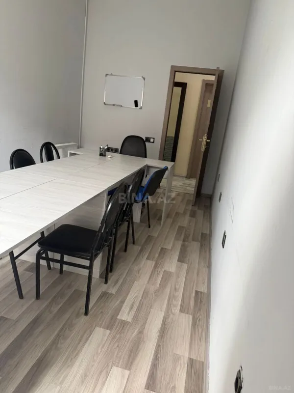 Kirayə verilir 3 otaqlı ofis 65 m²