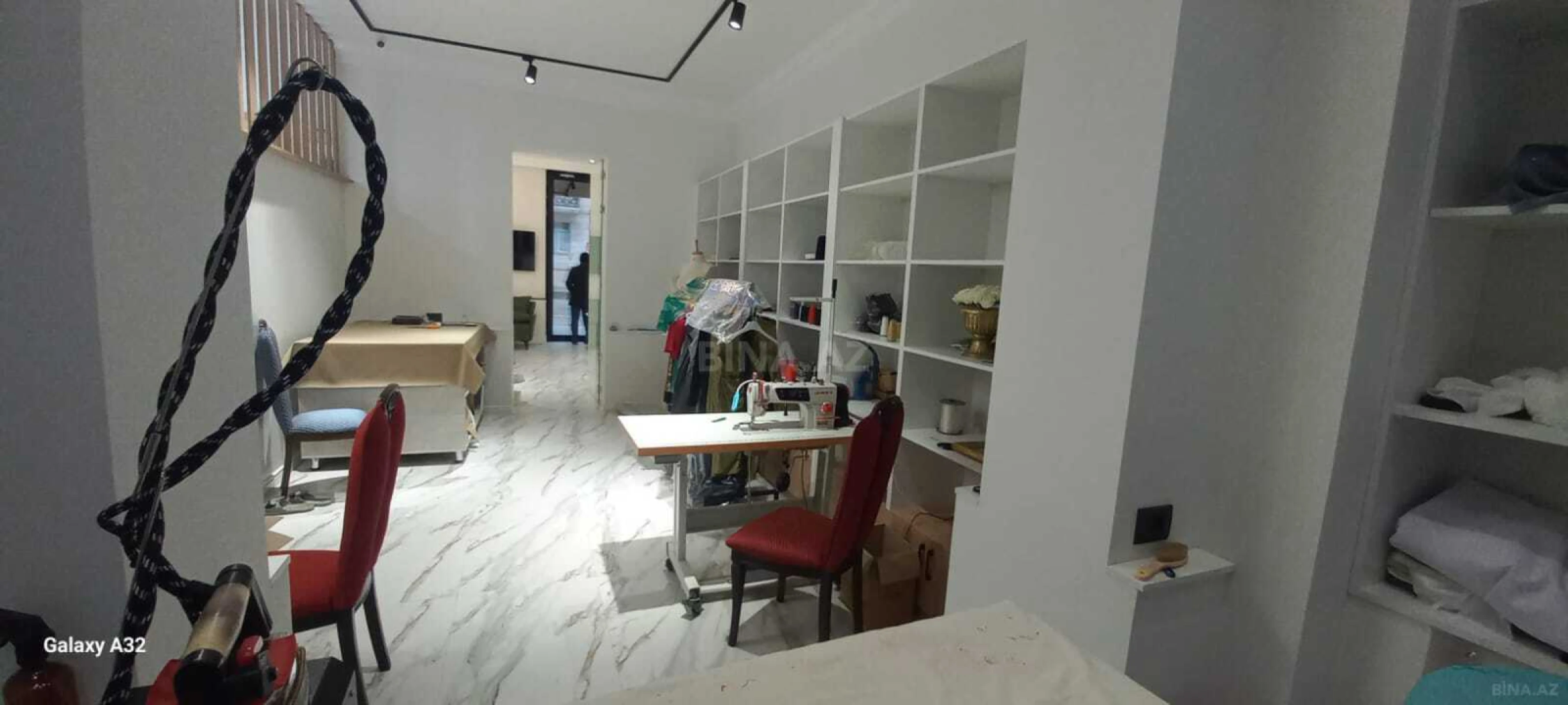 Kirayə verilir obyekt 70 m²