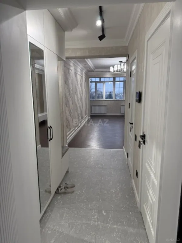 Satılır 3 otaqlı mənzil 80 m²