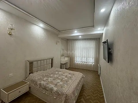 Satılır 3 otaqlı mənzil 110 m²