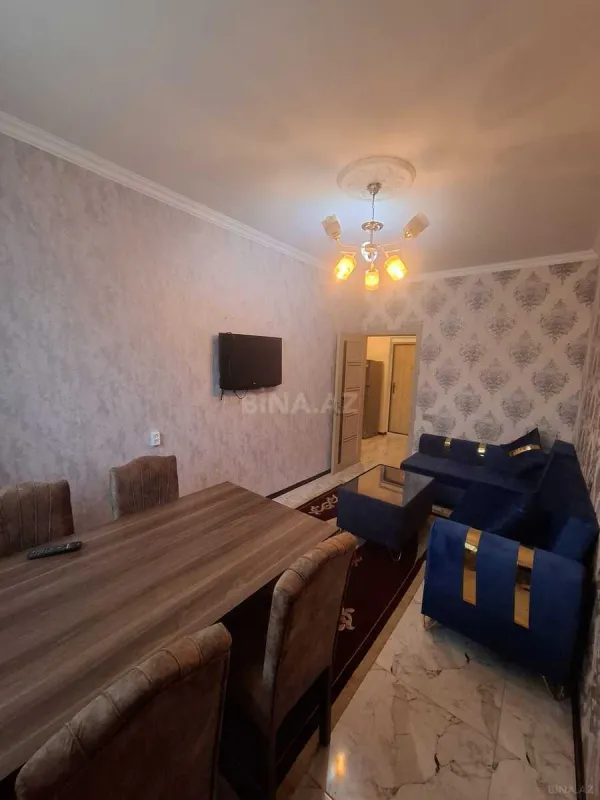 Kirayə verilir 2 otaqlı mənzil 50 m²