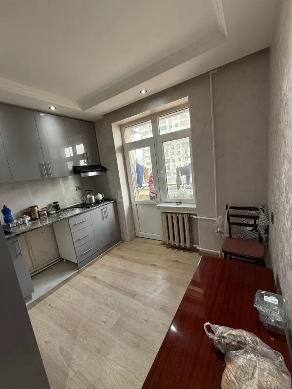 Satılır 3 otaqlı mənzil 85 m²