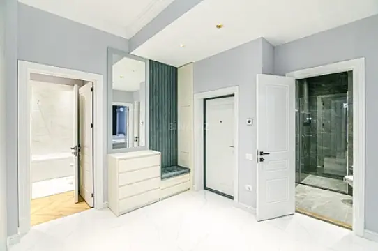 Kirayə verilir 3 otaqlı mənzil 140 m²