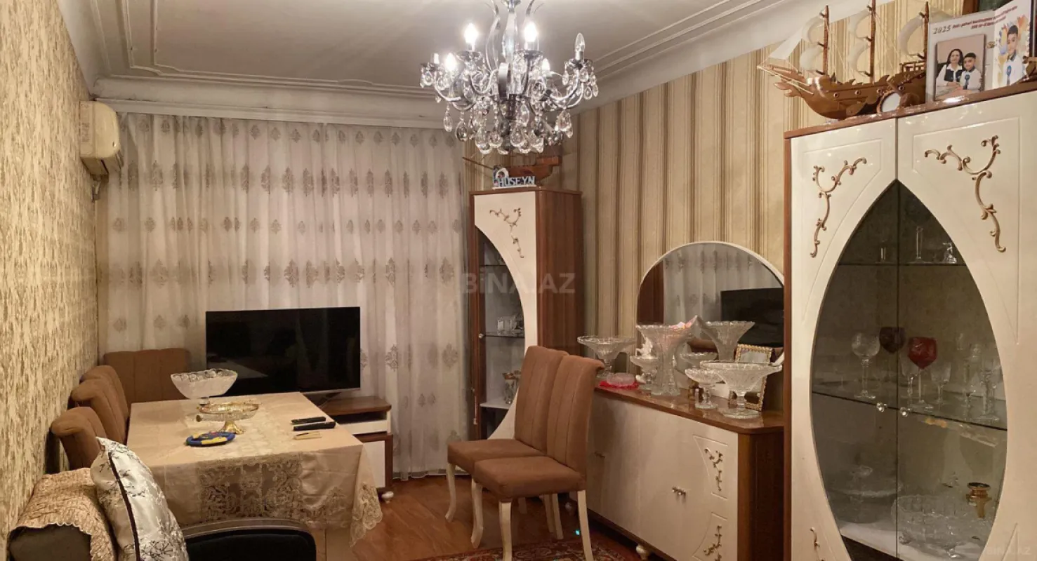 Satılır 2 otaqlı mənzil 60 m²