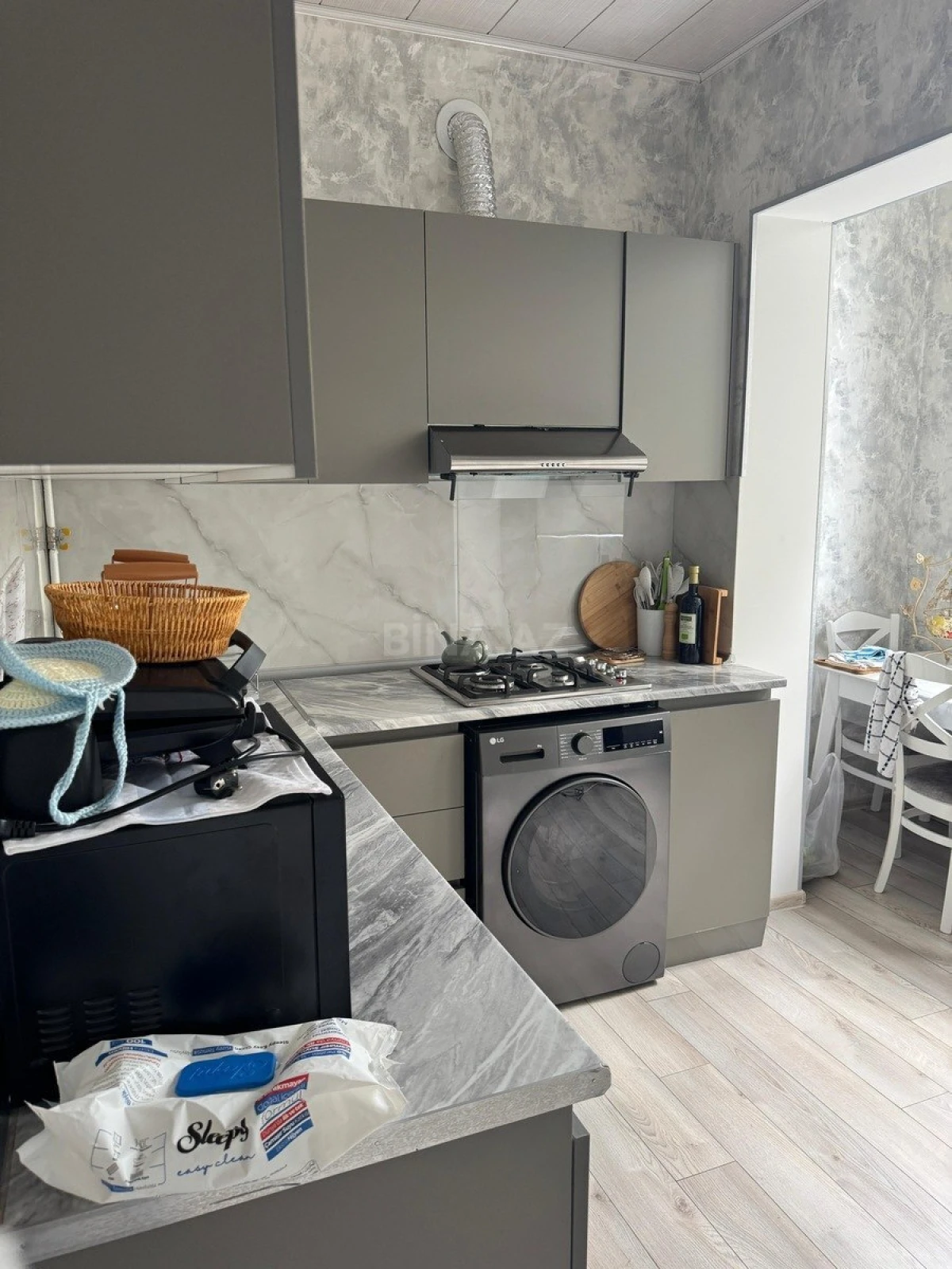 Satılır 2 otaqlı mənzil 65 m²