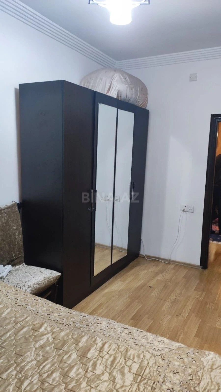 Satılır 2 otaqlı mənzil 41 m²