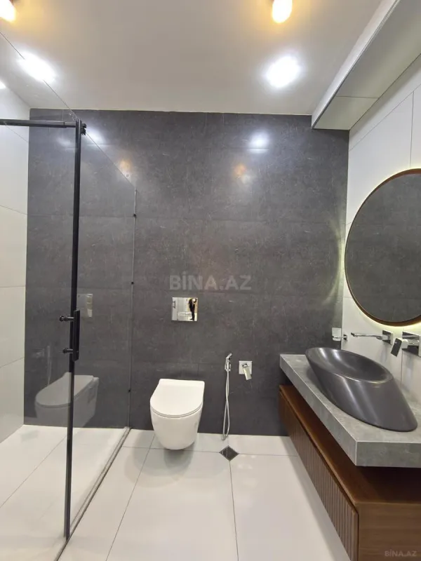 Satılır 3 otaqlı mənzil 118 m²