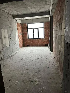 Satılır 5 otaqlı mənzil 296 m²